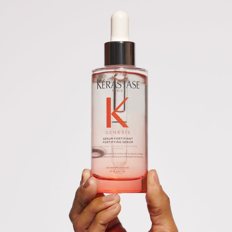 סרום לנשירת שיער: למה כולם מדברים על Kérastase Genesis Serum?