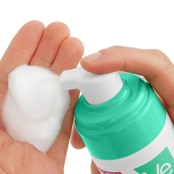 מוס קצף ניקוי מאזן לפנים לעור רגיל עד מעורב 148 מ"ל | CeraVe