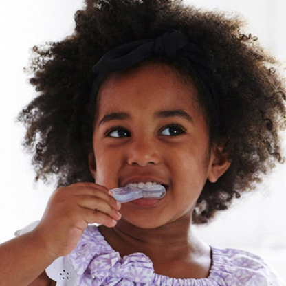 מברשת אצבע לשיניים ולחניכיים מסיליקון 'שלב 3' | Jack And Jill