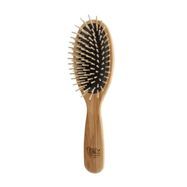 מברשת טק אובלית בעלת שיניים קצרות - TEK