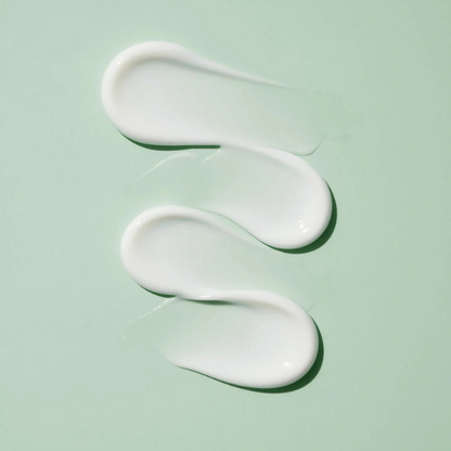 תחליב הגנה SPF50 מועשר בסנטלה להרגעת עור פנים מגורה 50 גרם - mixsoon