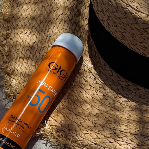 ספריי הגנה לגוף ולפנים SPF50 מסדרת 'סאן קר' 75 מ"ל | GIGI