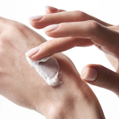 קרם יום SPF30 להגנה ולהחדרת לחות לעור הפנים | 75 מ"ל | Christina