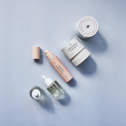 ערכת טיפוח למיצוק והפחתת קמטים מסדרת ליפט מי אפ | 3 מוצרים | ICONIX